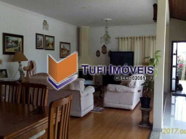 #3698 - Casa para Venda em Lindóia - SP - 3