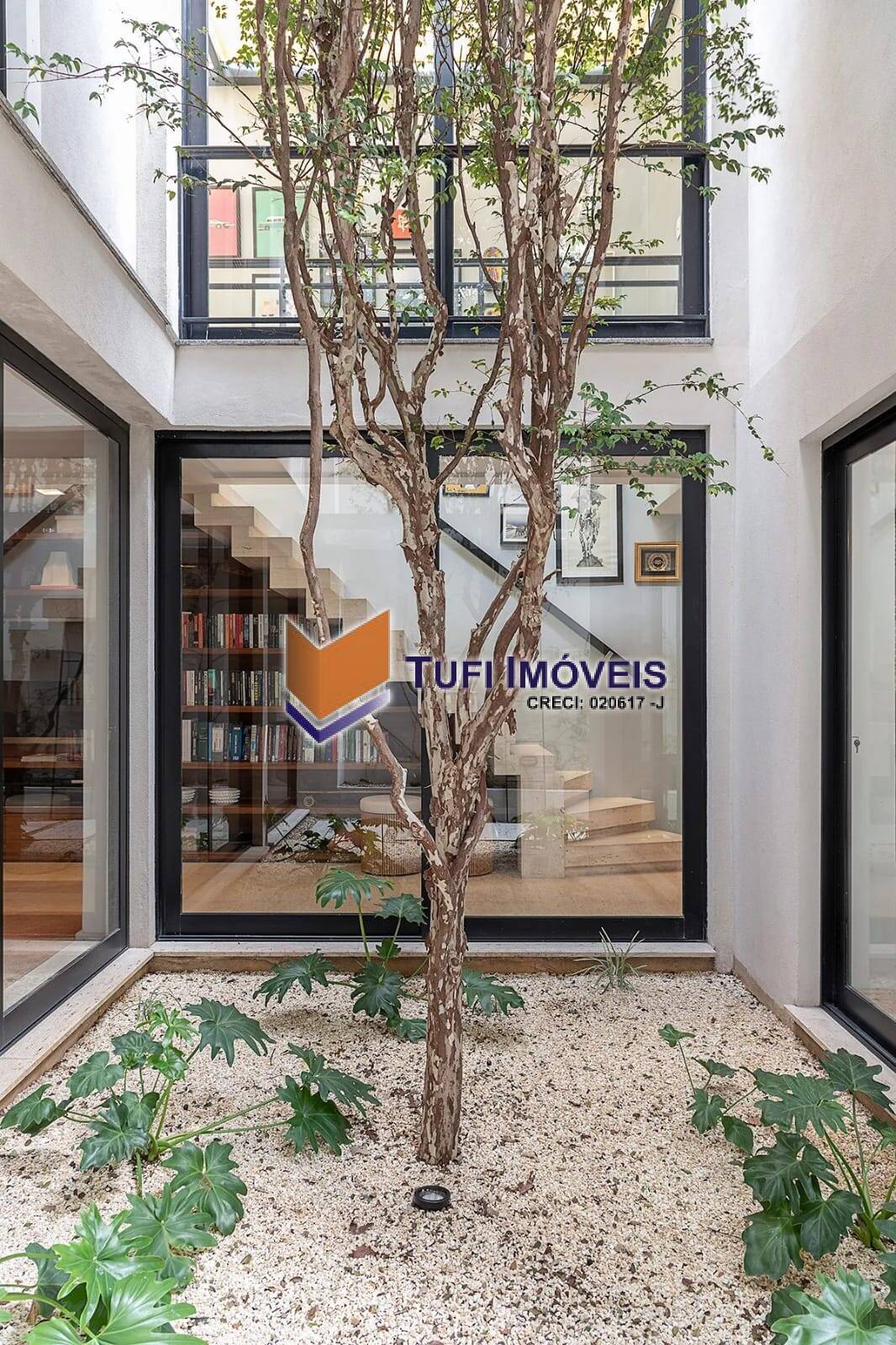 Casa à venda com 2 quartos, 160m² - Foto 9