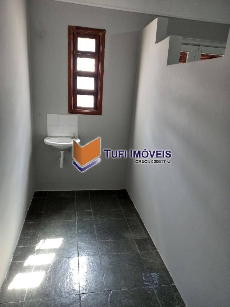 Casa à venda e aluguel com 5 quartos, 140m² - Foto 22