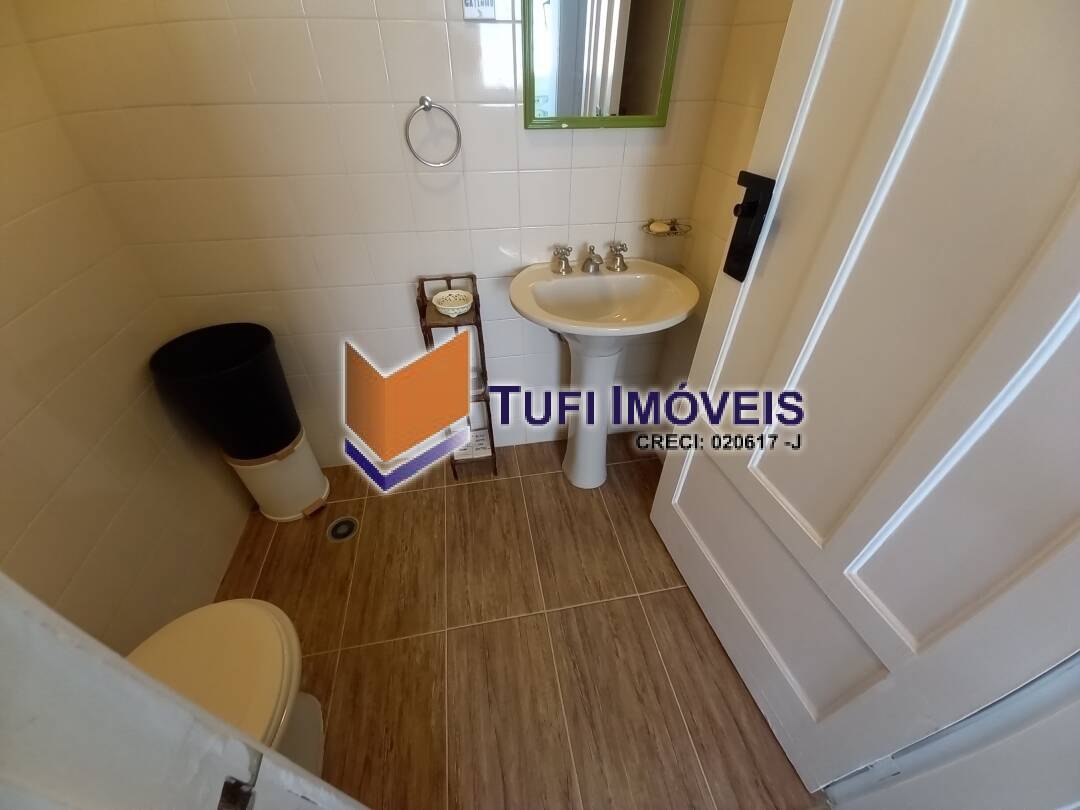 Casa à venda e aluguel com 5 quartos, 140m² - Foto 13