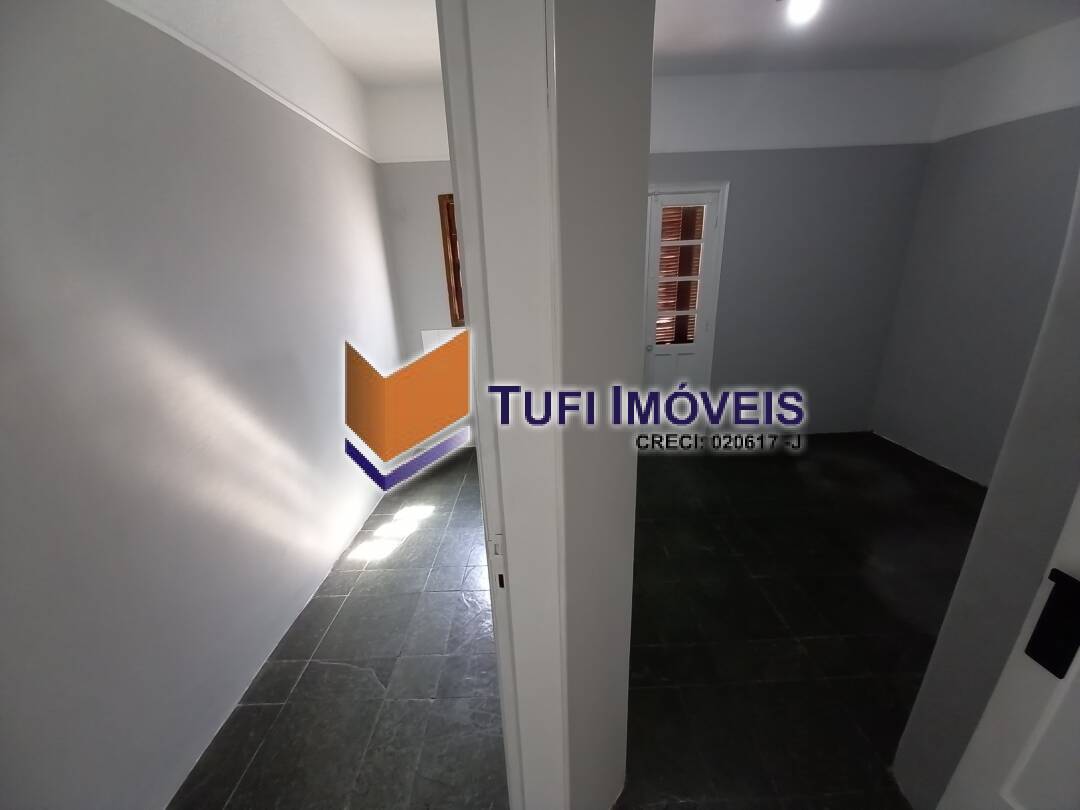 Casa à venda e aluguel com 5 quartos, 140m² - Foto 21