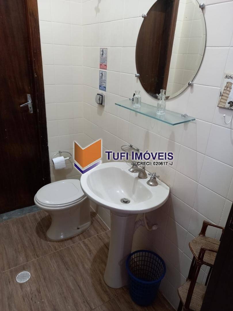Casa à venda e aluguel com 5 quartos, 140m² - Foto 24