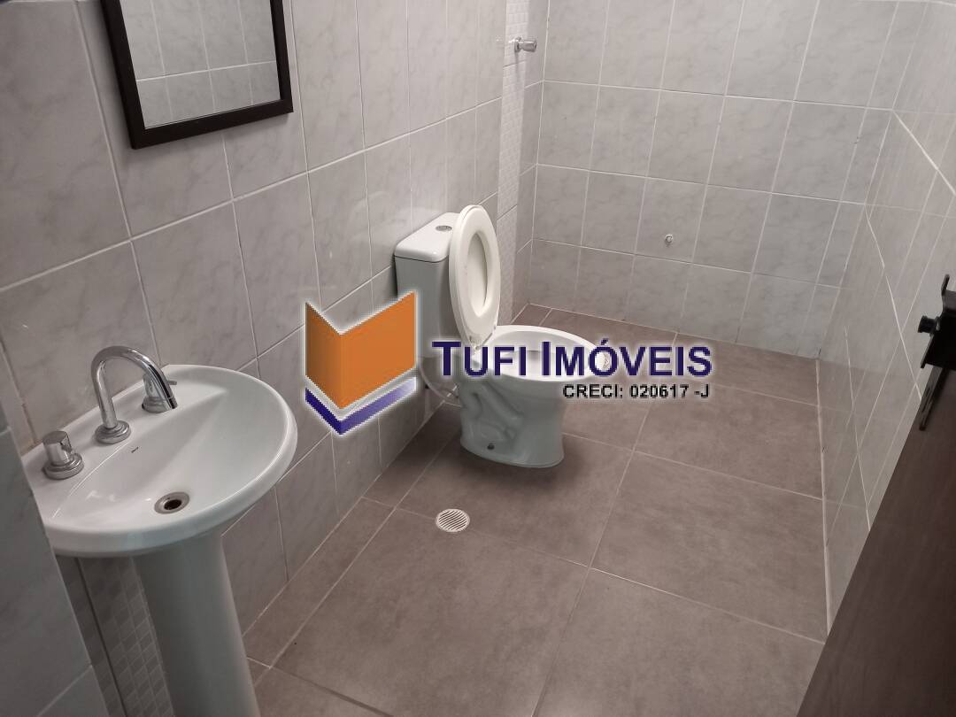 Casa à venda e aluguel com 5 quartos, 140m² - Foto 11