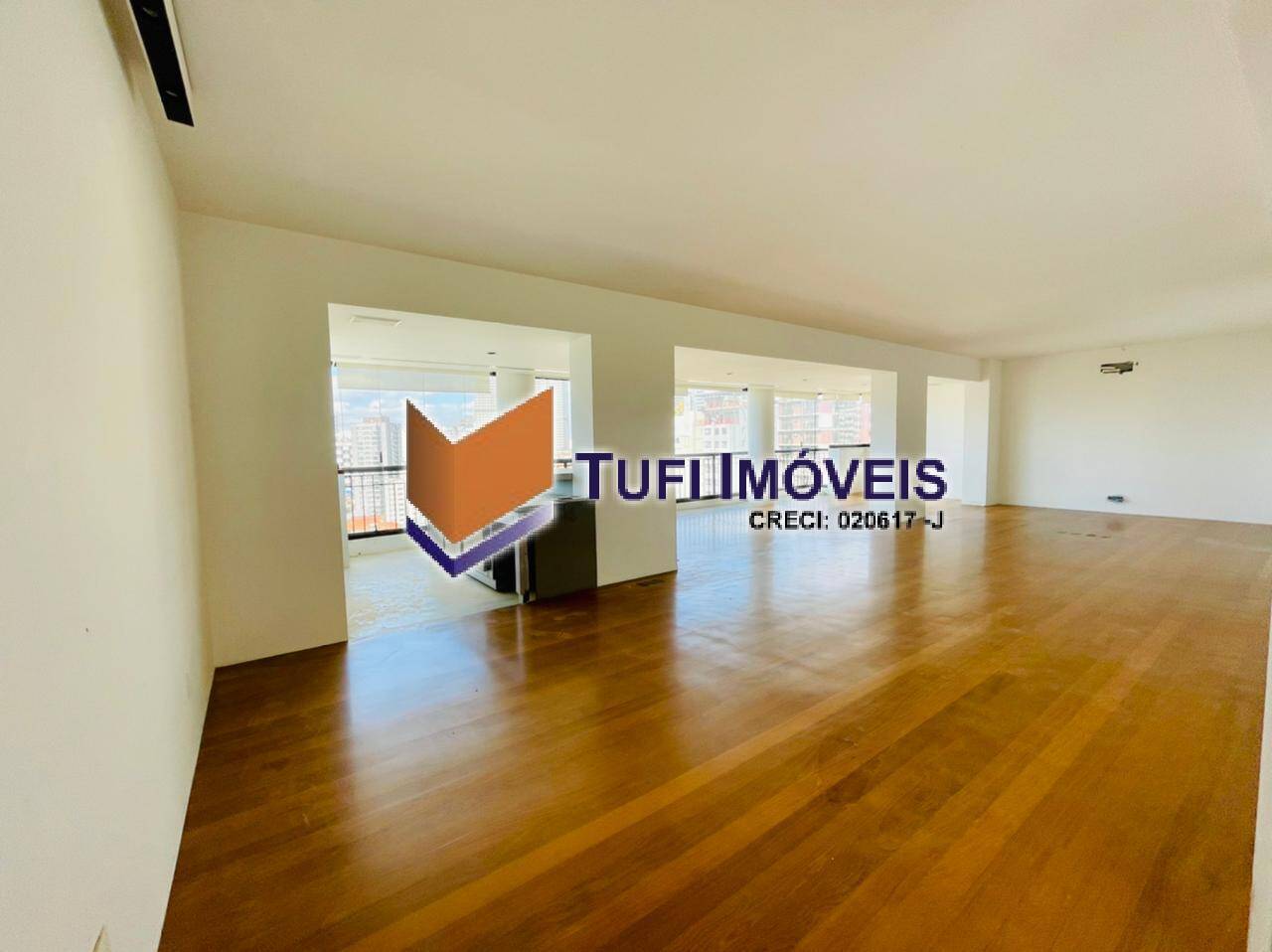 Apartamento, 3 quartos, 215 m² - Foto 2