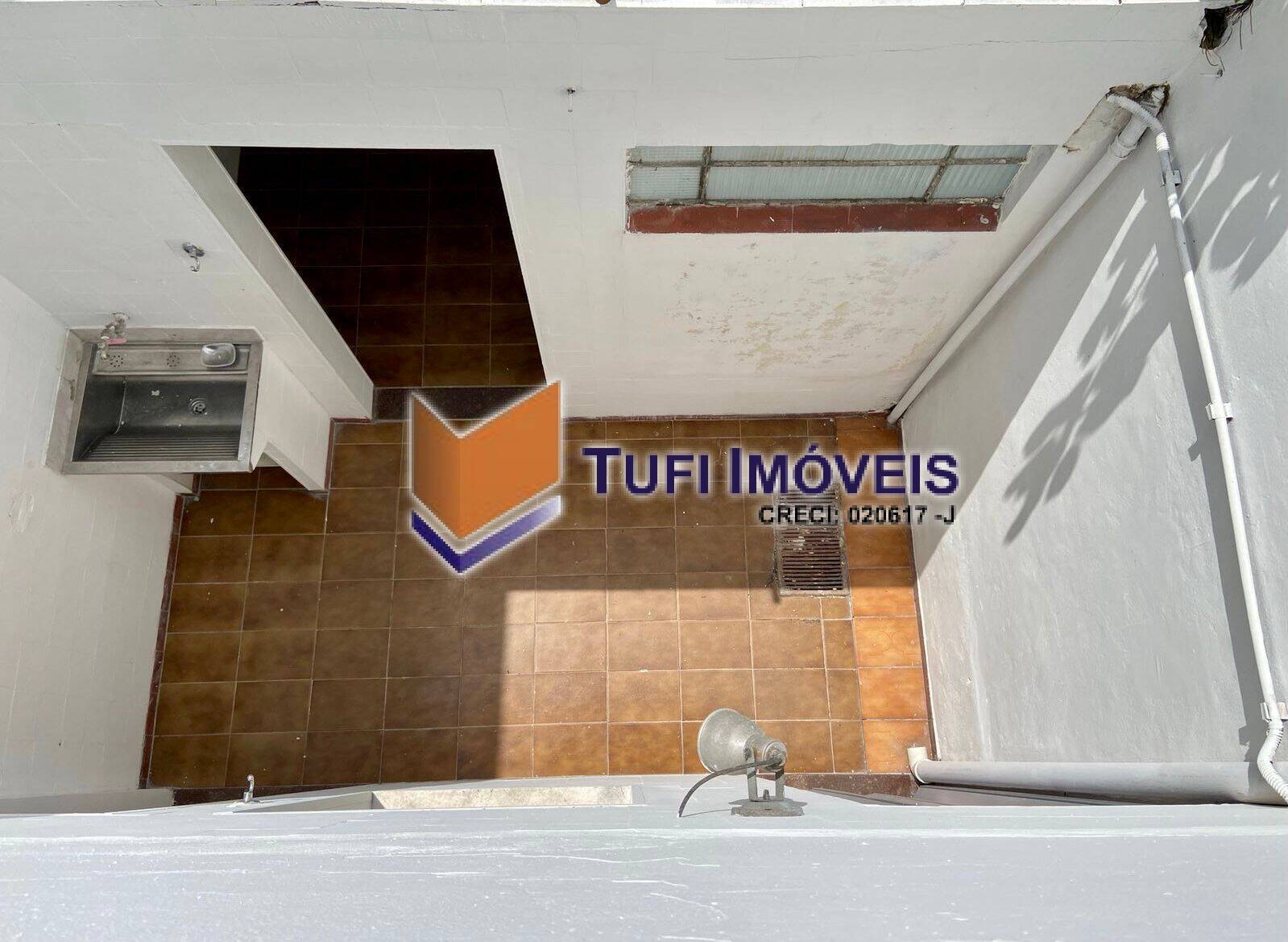 Casa à venda com 2 quartos, 70m² - Foto 22