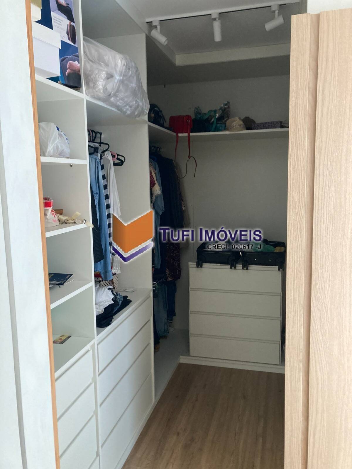 Casa, 4 quartos, 210 m² - Foto 15