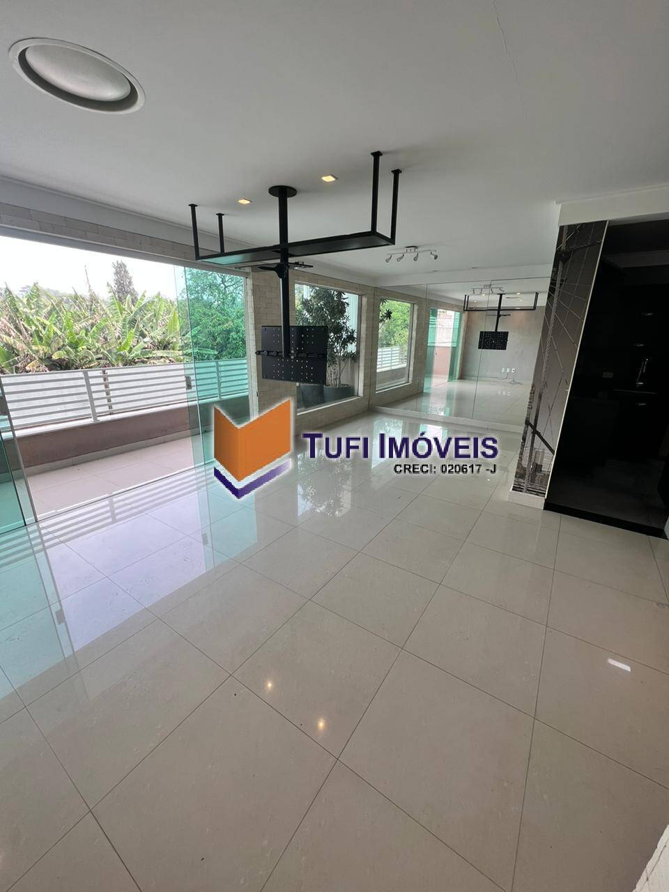 Casa, 3 quartos, 250 m² - Foto 1