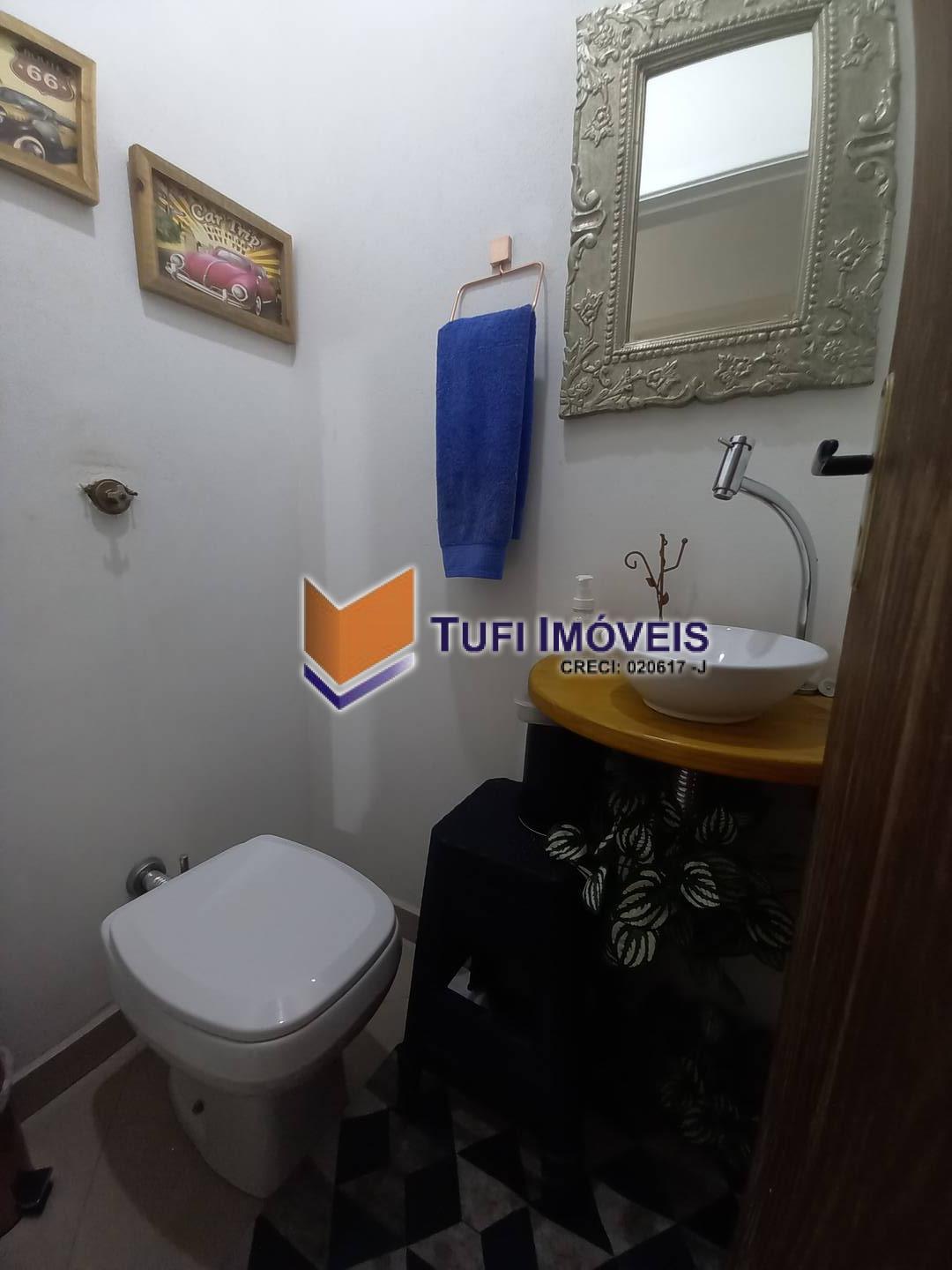 Casa para alugar com 3 quartos, 180m² - Foto 4
