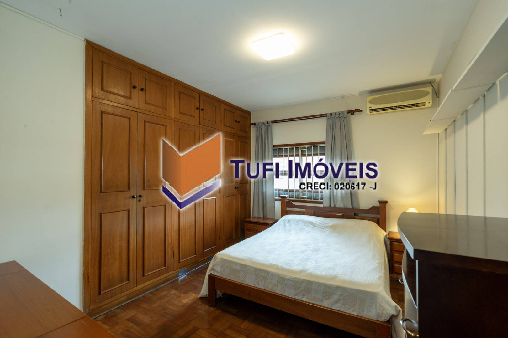 Casa, 3 quartos, 285 m² - Foto 38