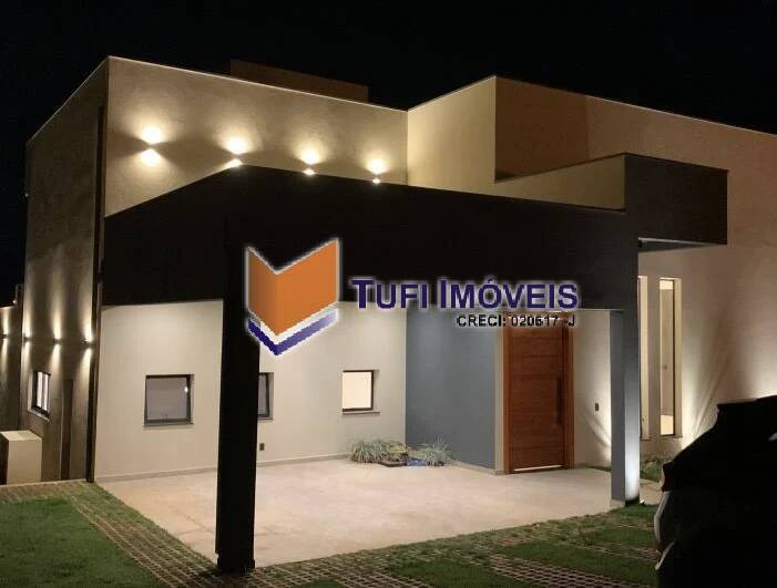 Casa, 4 quartos, 1025 m² - Foto 1