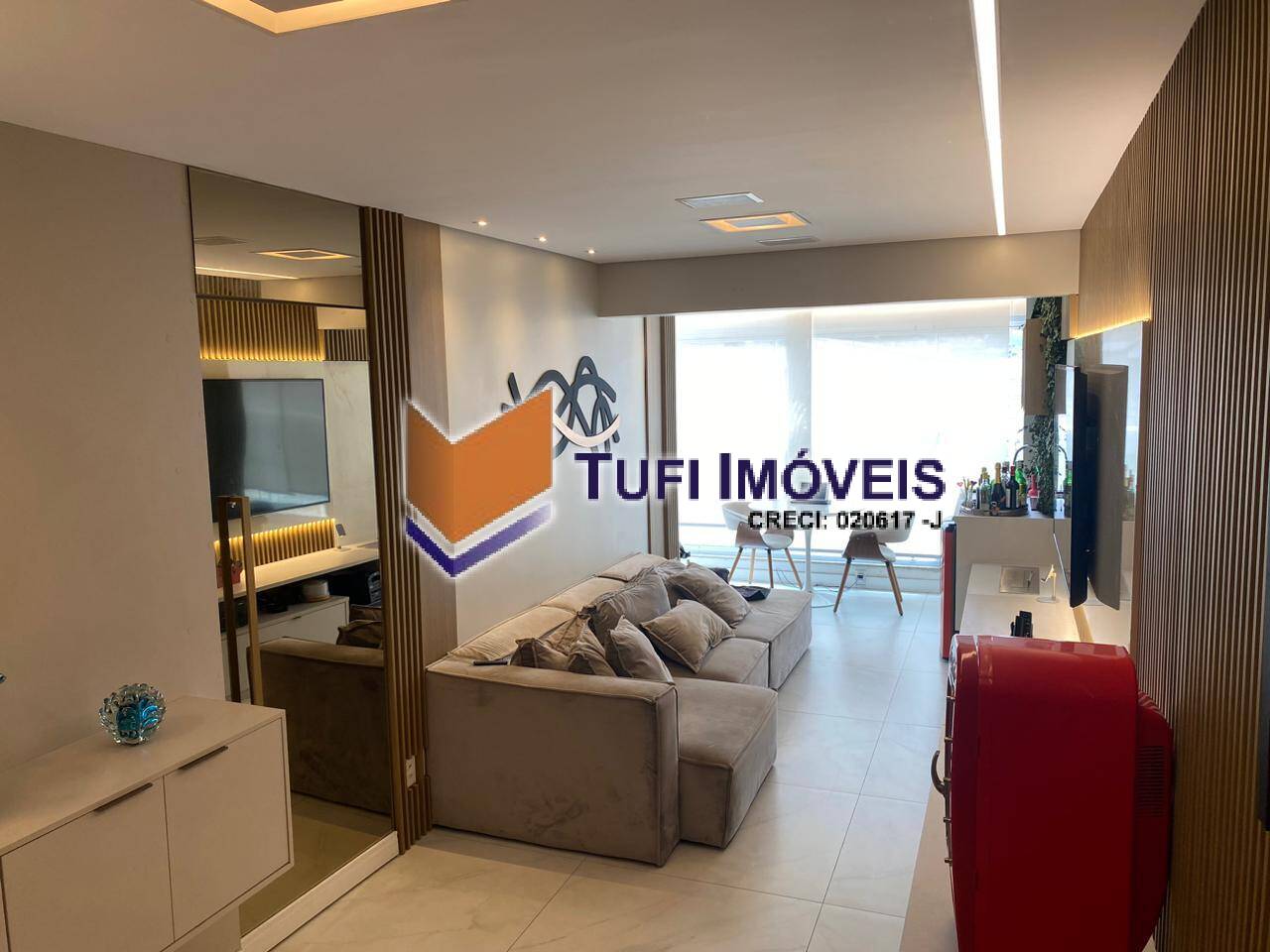 Apartamento à venda com 3 quartos, 140m² - Foto 1