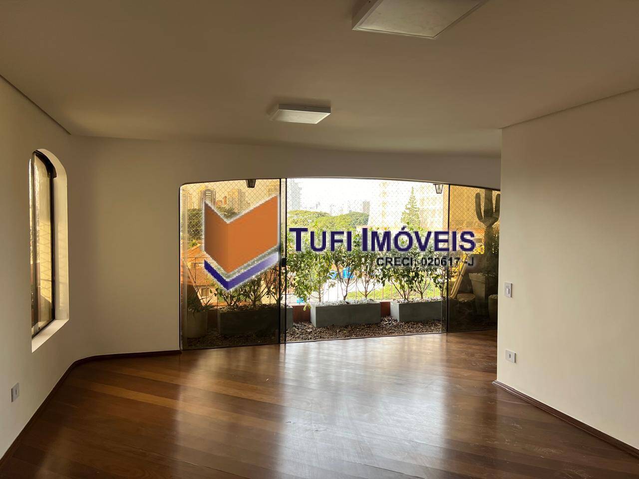 Apartamento, 3 quartos, 152 m² - Foto 1