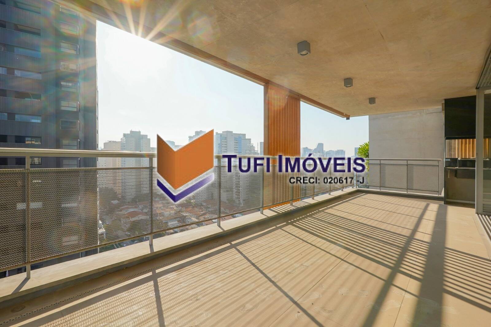 Apartamento, 3 quartos, 197 m² - Foto 1