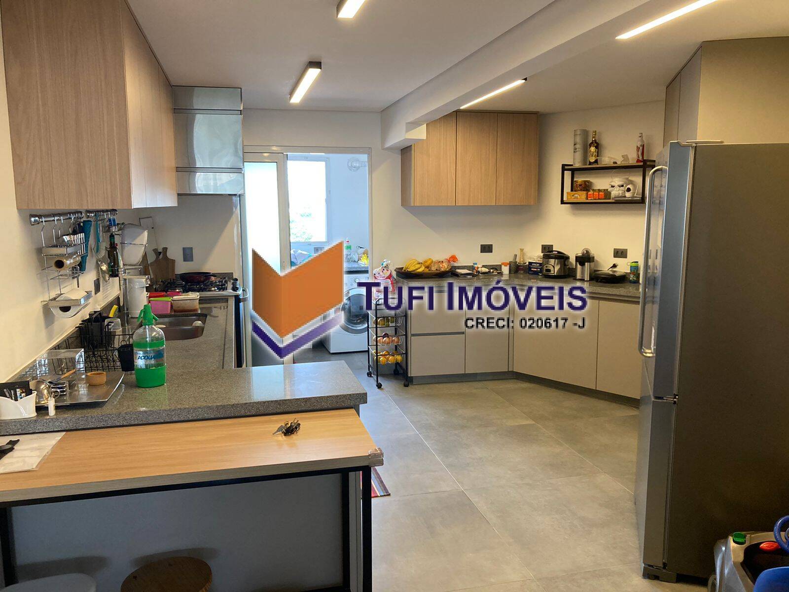 Apartamento à venda com 3 quartos, 240m² - Foto 15