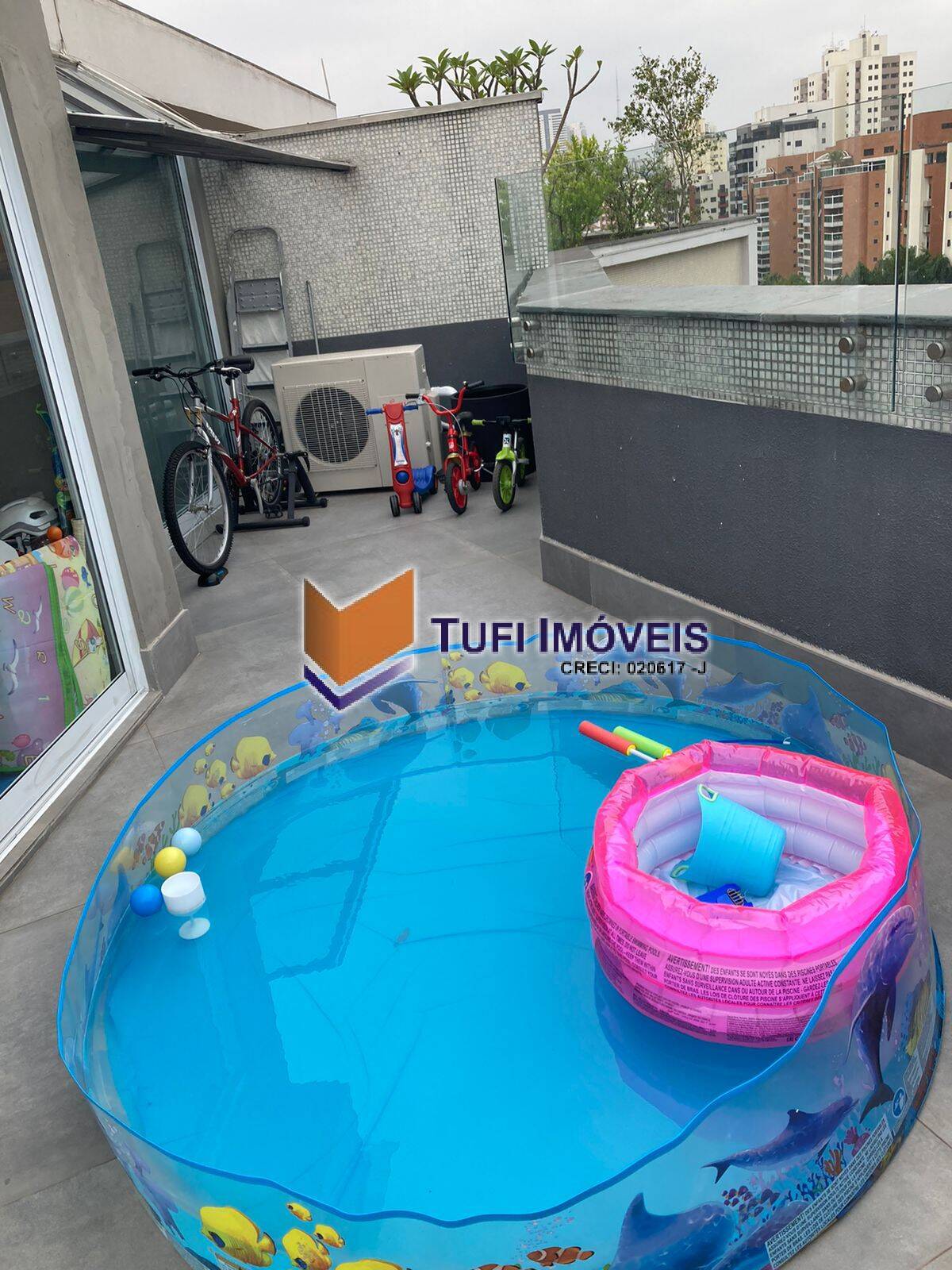 Apartamento à venda com 3 quartos, 240m² - Foto 5