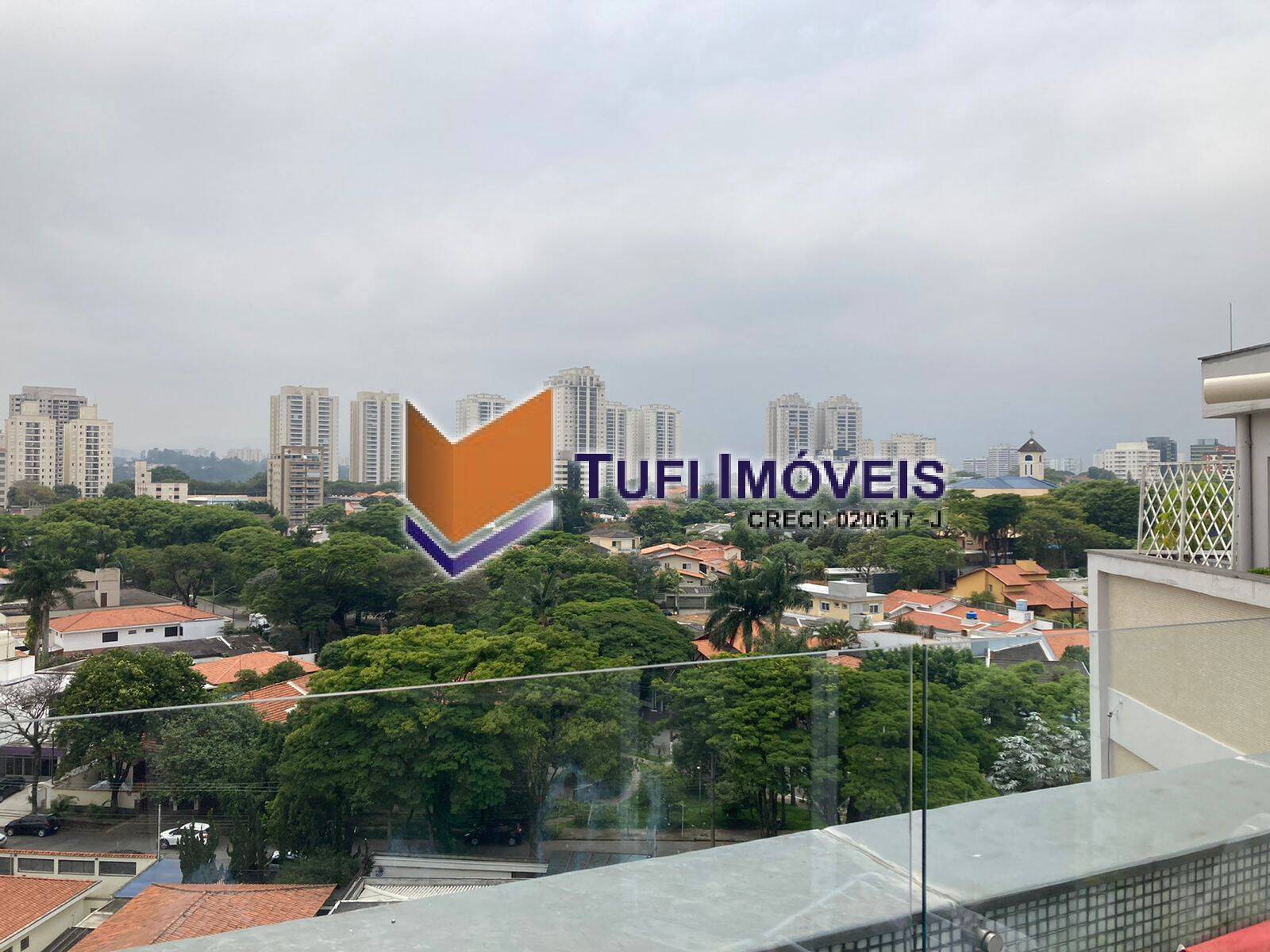 Apartamento à venda com 3 quartos, 240m² - Foto 4