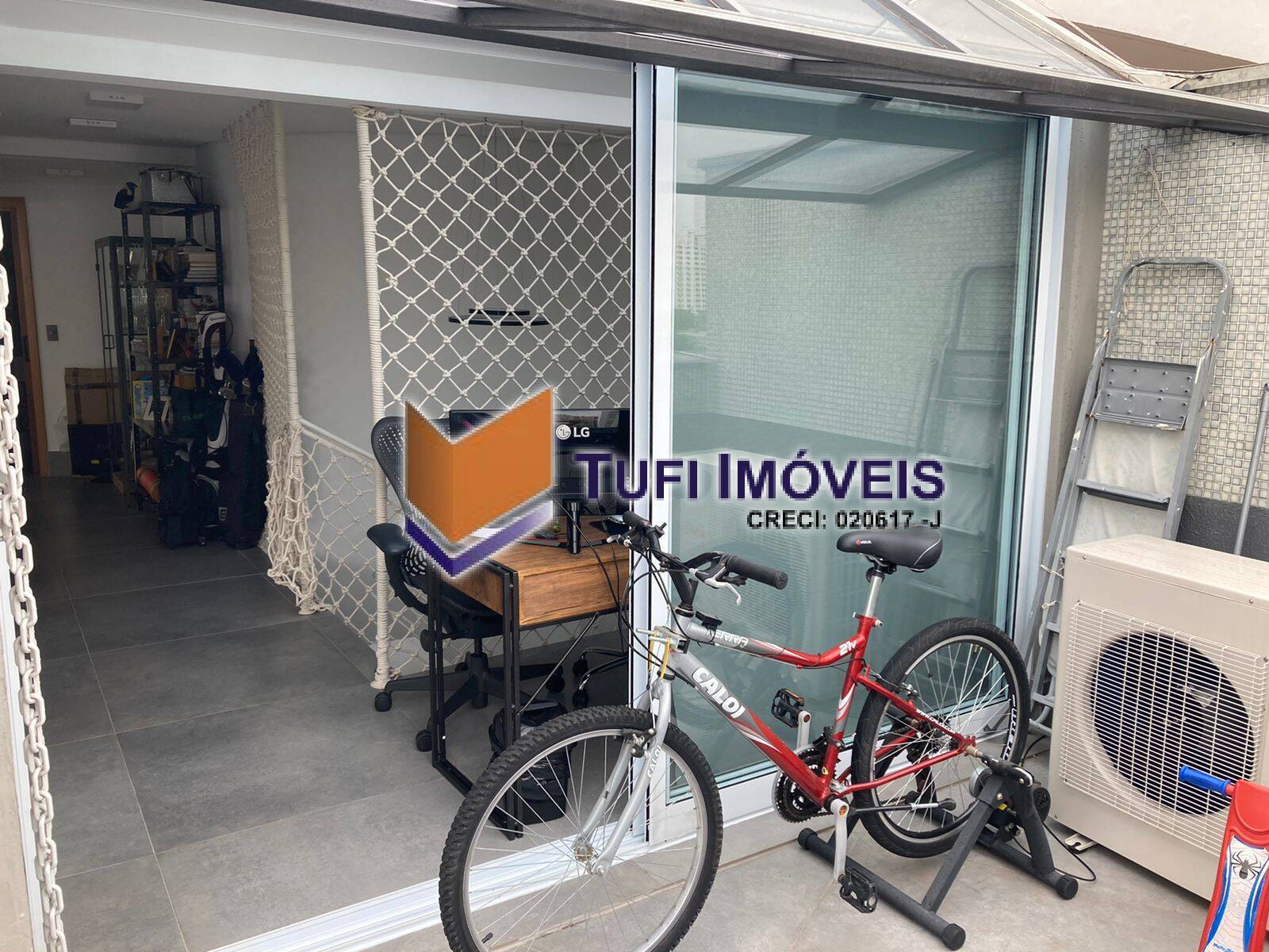 Apartamento à venda com 3 quartos, 240m² - Foto 11