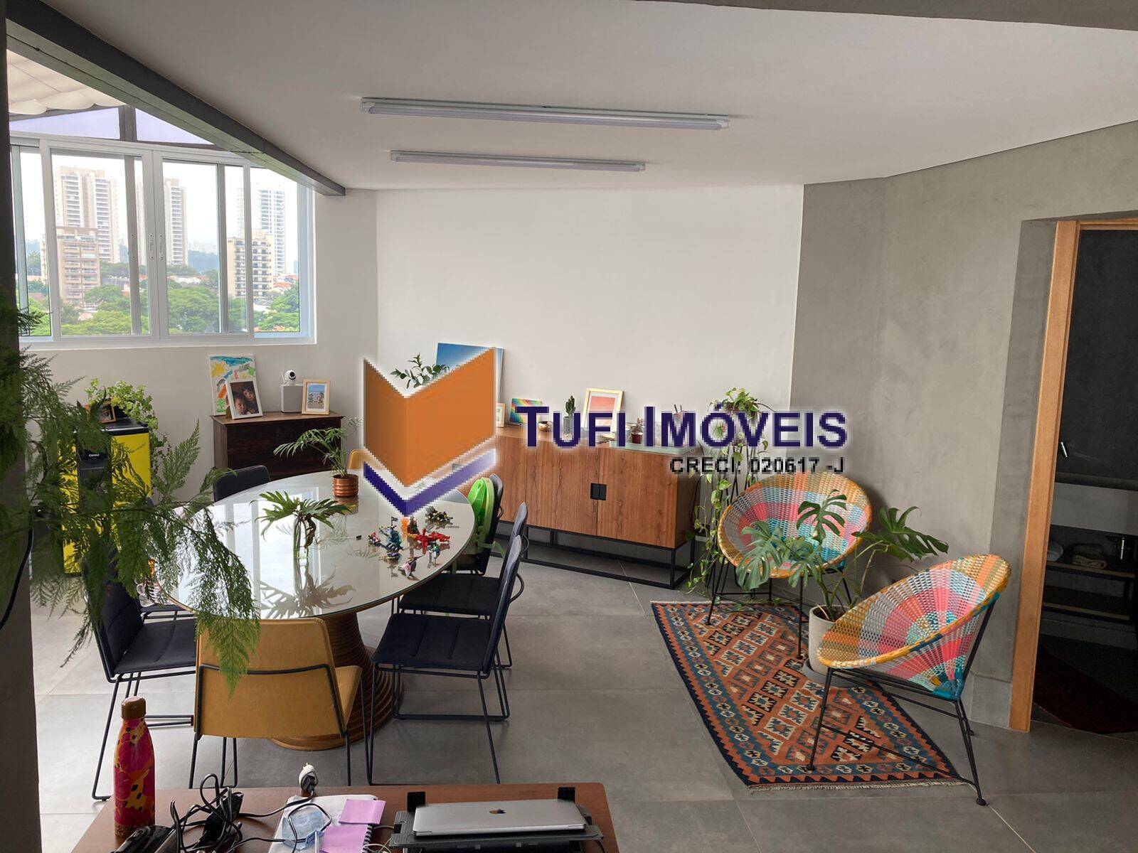 Apartamento à venda com 3 quartos, 240m² - Foto 8