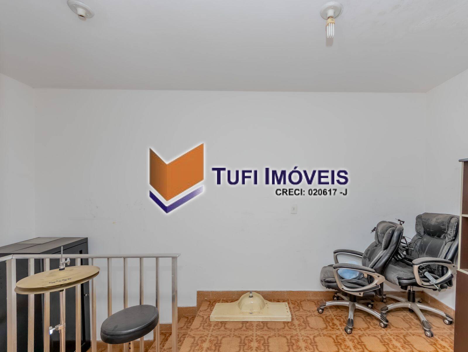 Casa à venda com 2 quartos, 165m² - Foto 13