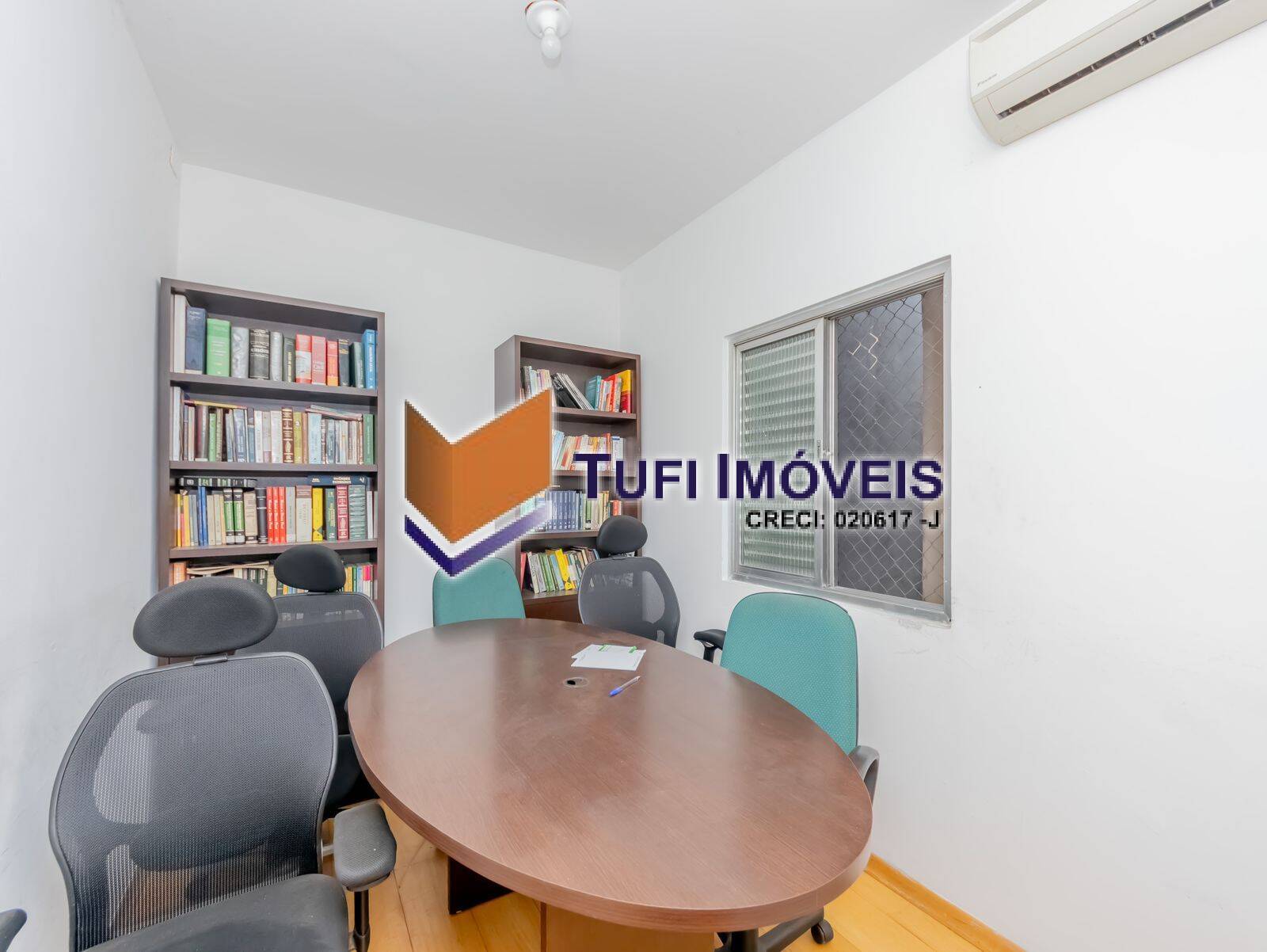 Casa à venda com 2 quartos, 165m² - Foto 11