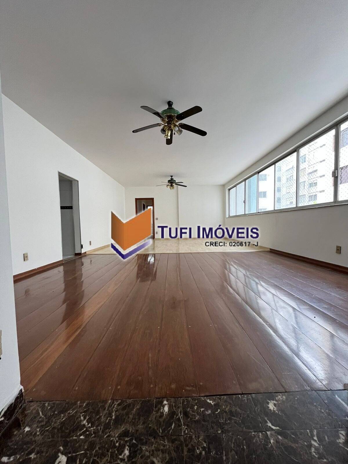 Apartamento, 3 quartos, 200 m² - Foto 1