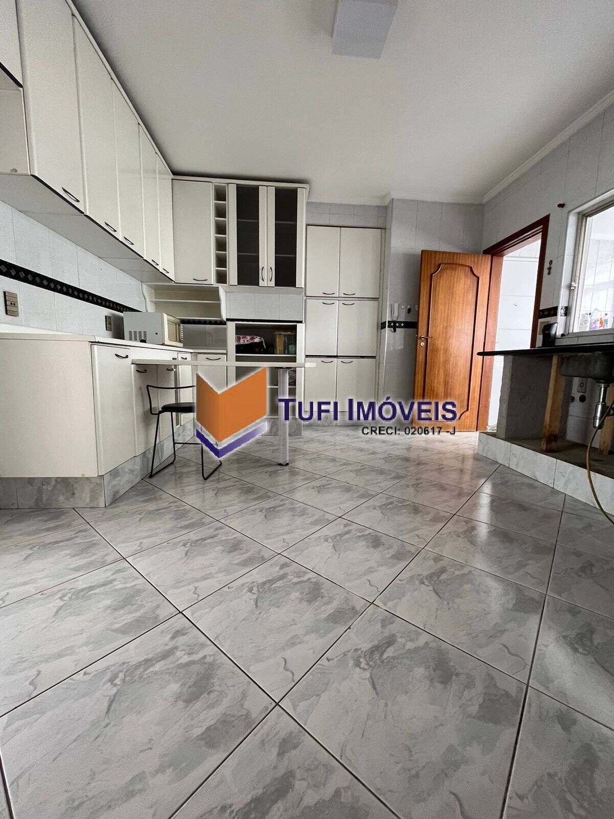 Apartamento, 3 quartos, 200 m² - Foto 10