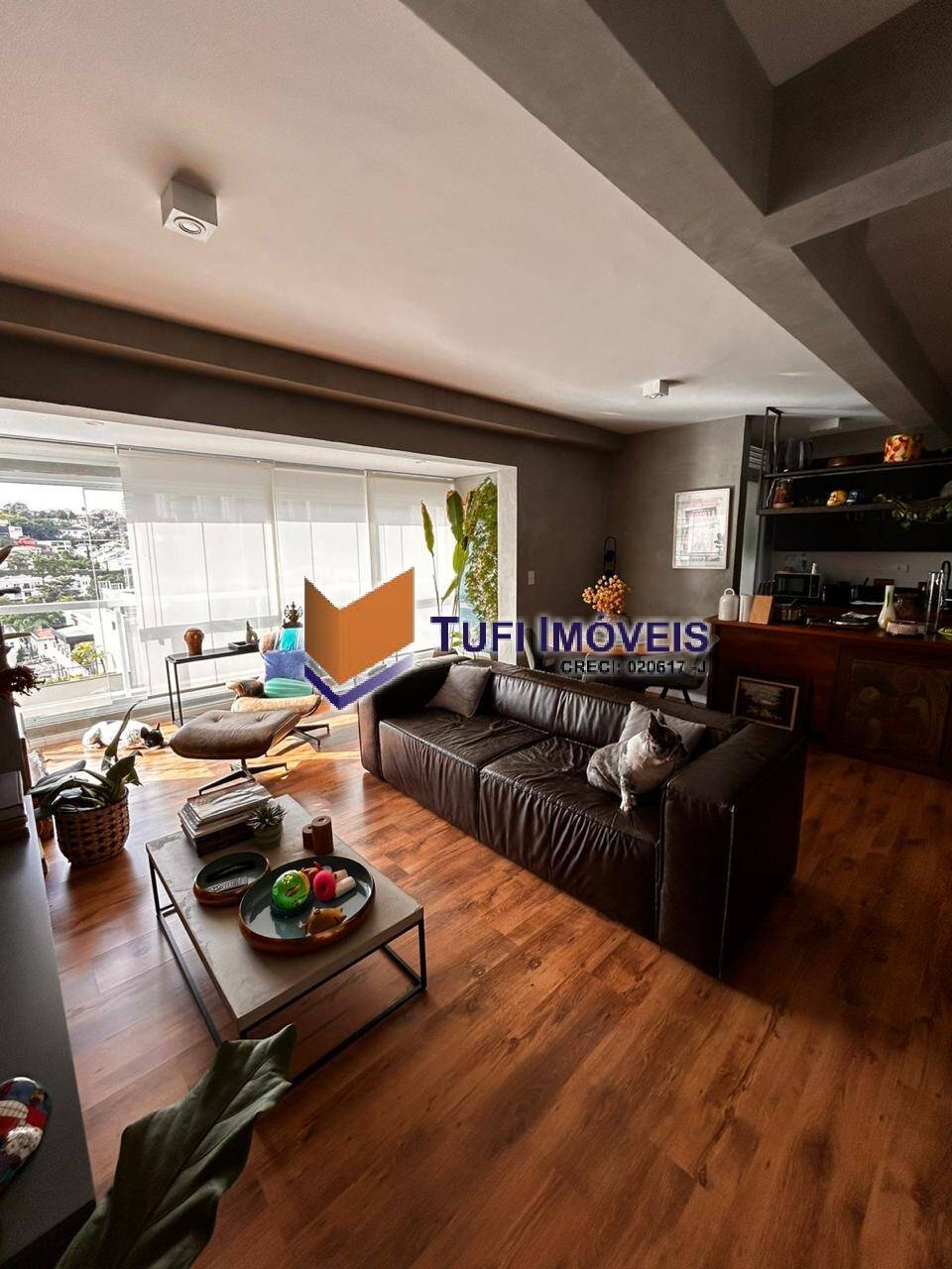Apartamento à venda com 2 quartos, 138m² - Foto 2