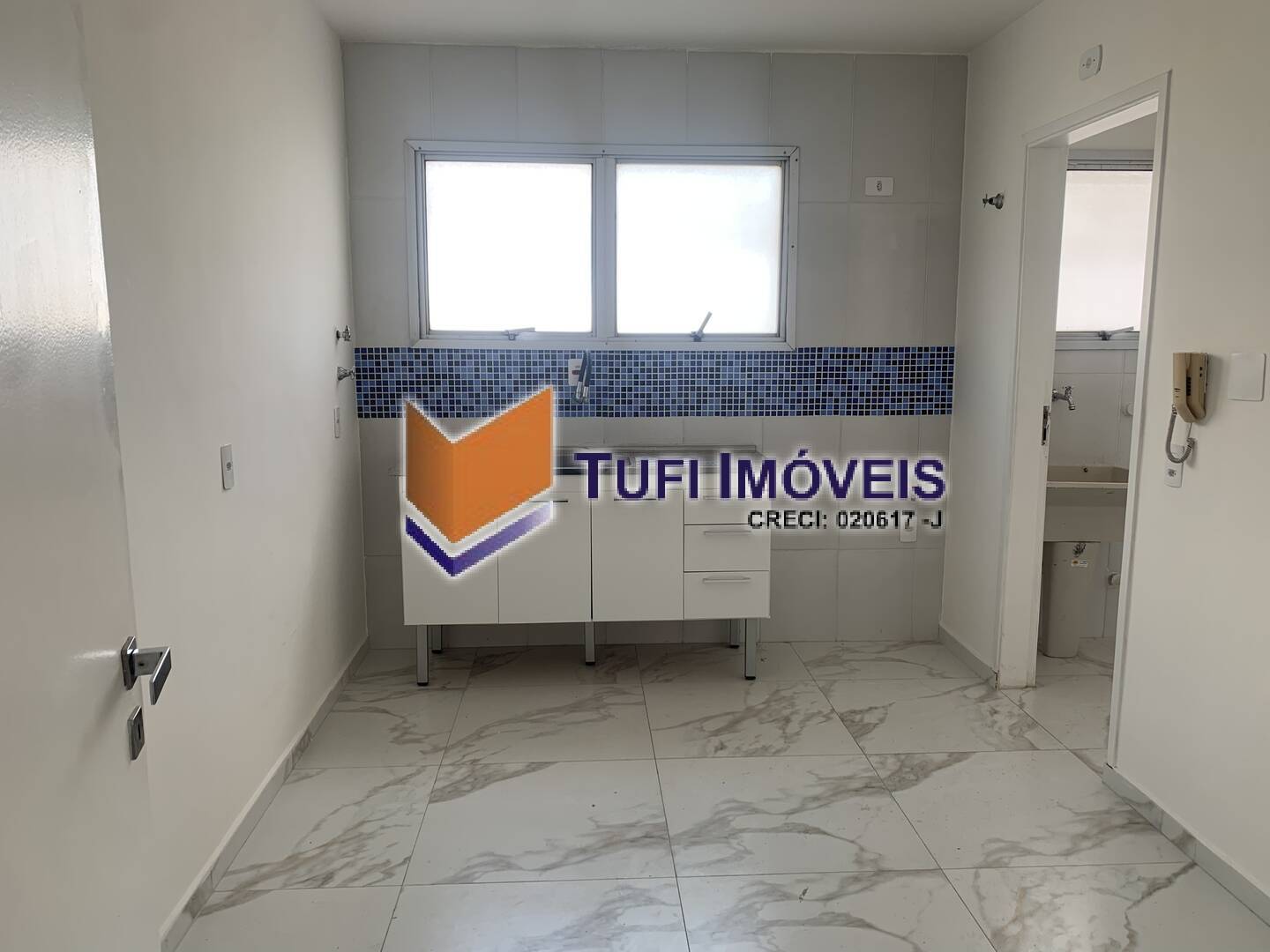 Apartamento à venda com 3 quartos, 135m² - Foto 5