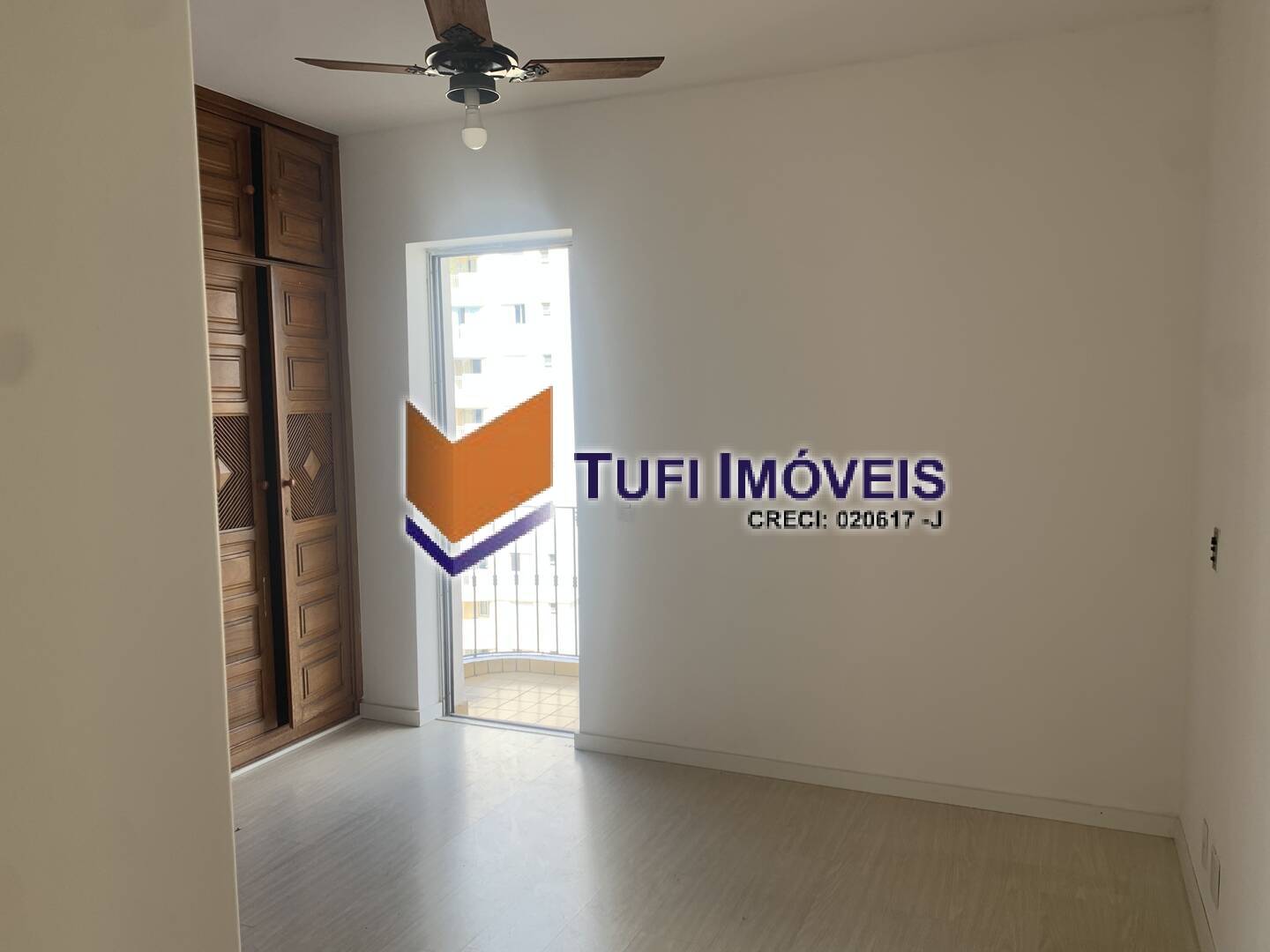 Apartamento à venda com 3 quartos, 135m² - Foto 12