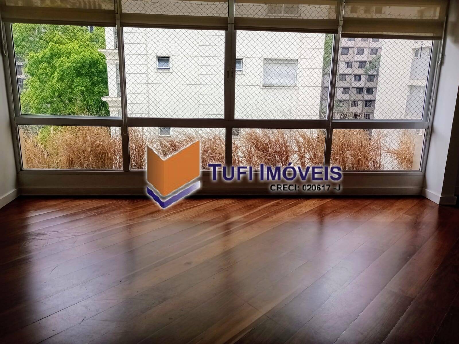 Apartamento, 3 quartos, 270 m² - Foto 1