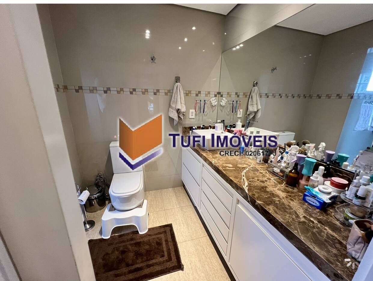 Sobrado à venda com 3 quartos, 300m² - Foto 22