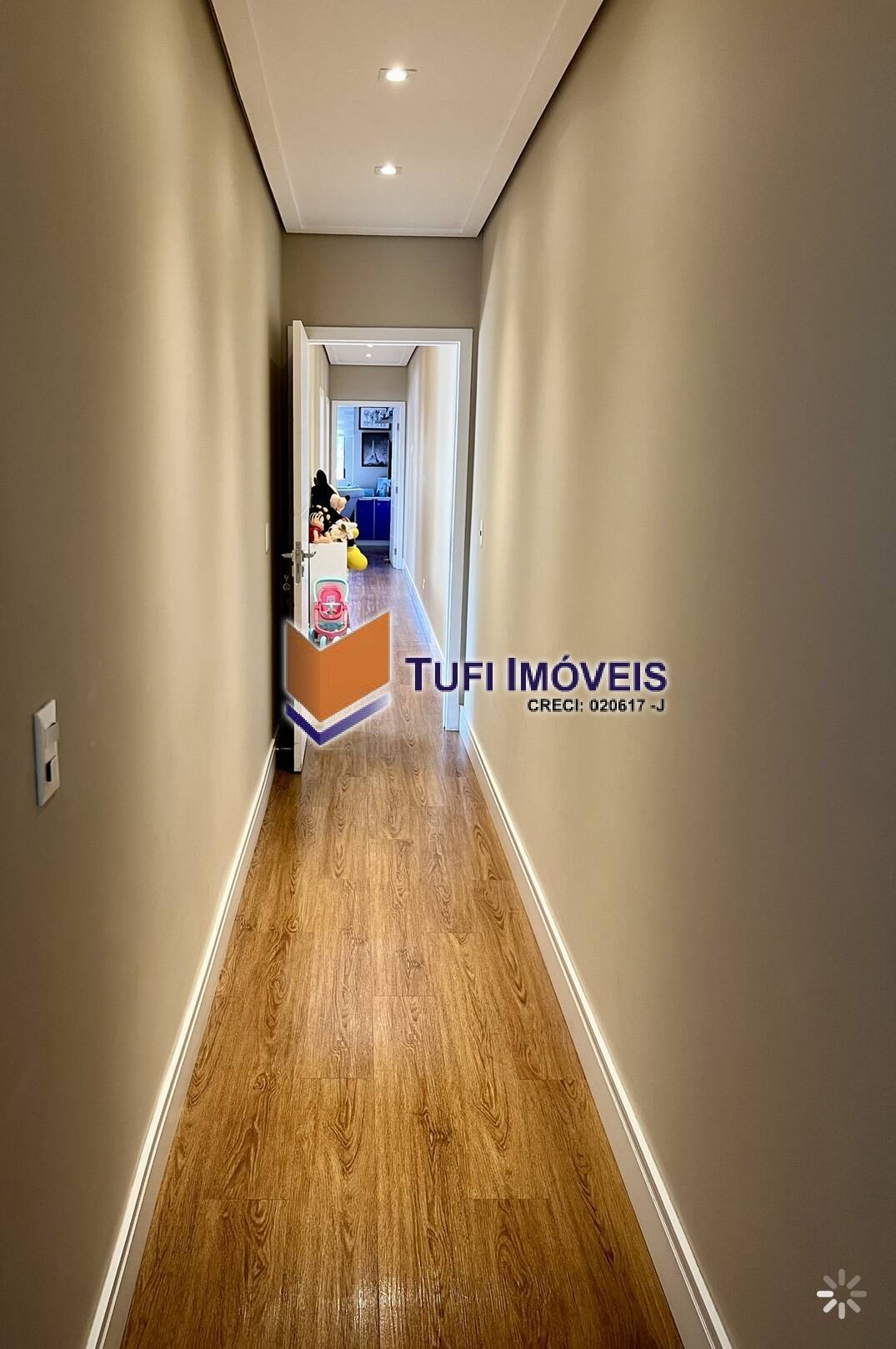 Sobrado à venda com 3 quartos, 300m² - Foto 15