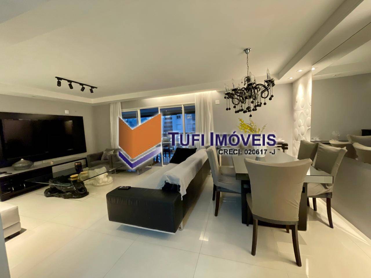 Apartamento à venda com 4 quartos, 160m² - Foto 1