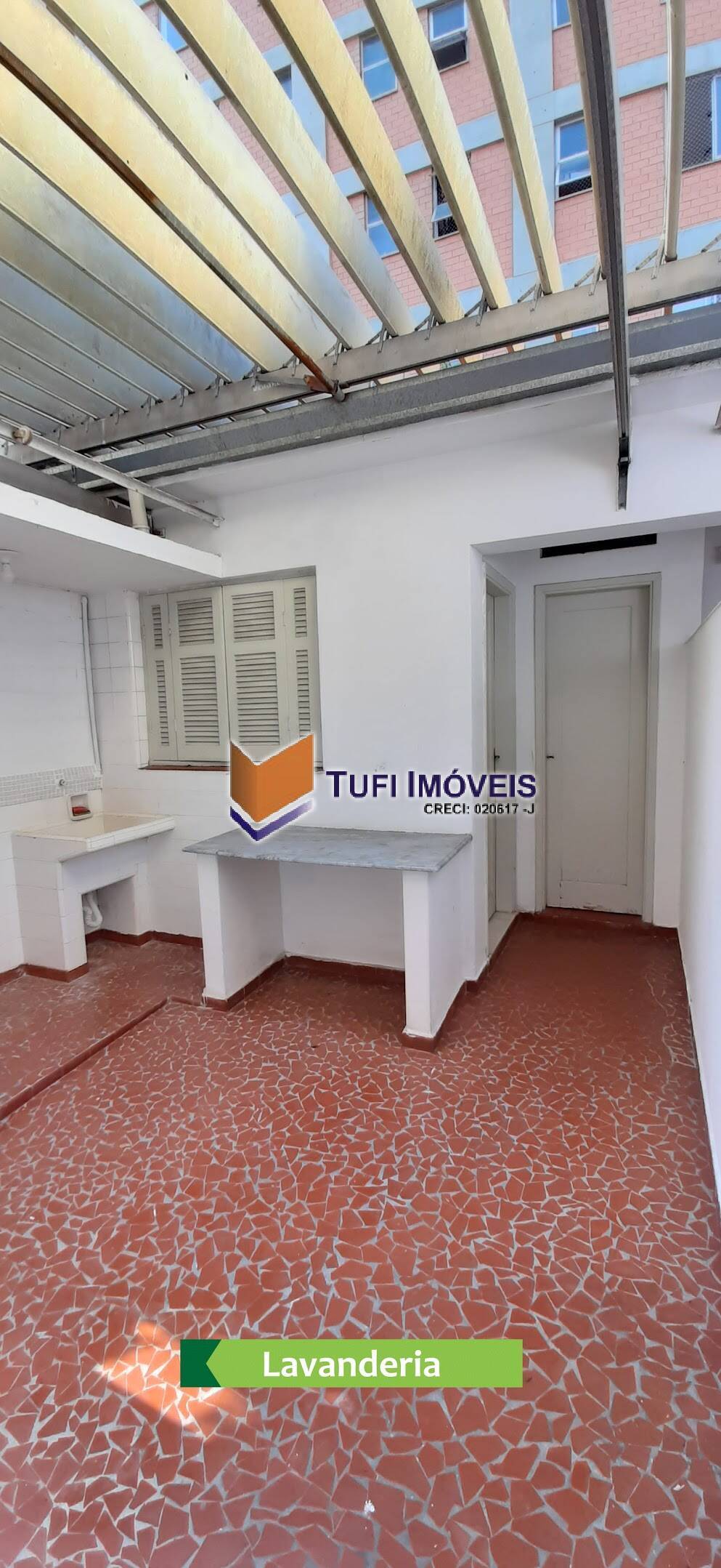 Casa à venda com 2 quartos, 160m² - Foto 8