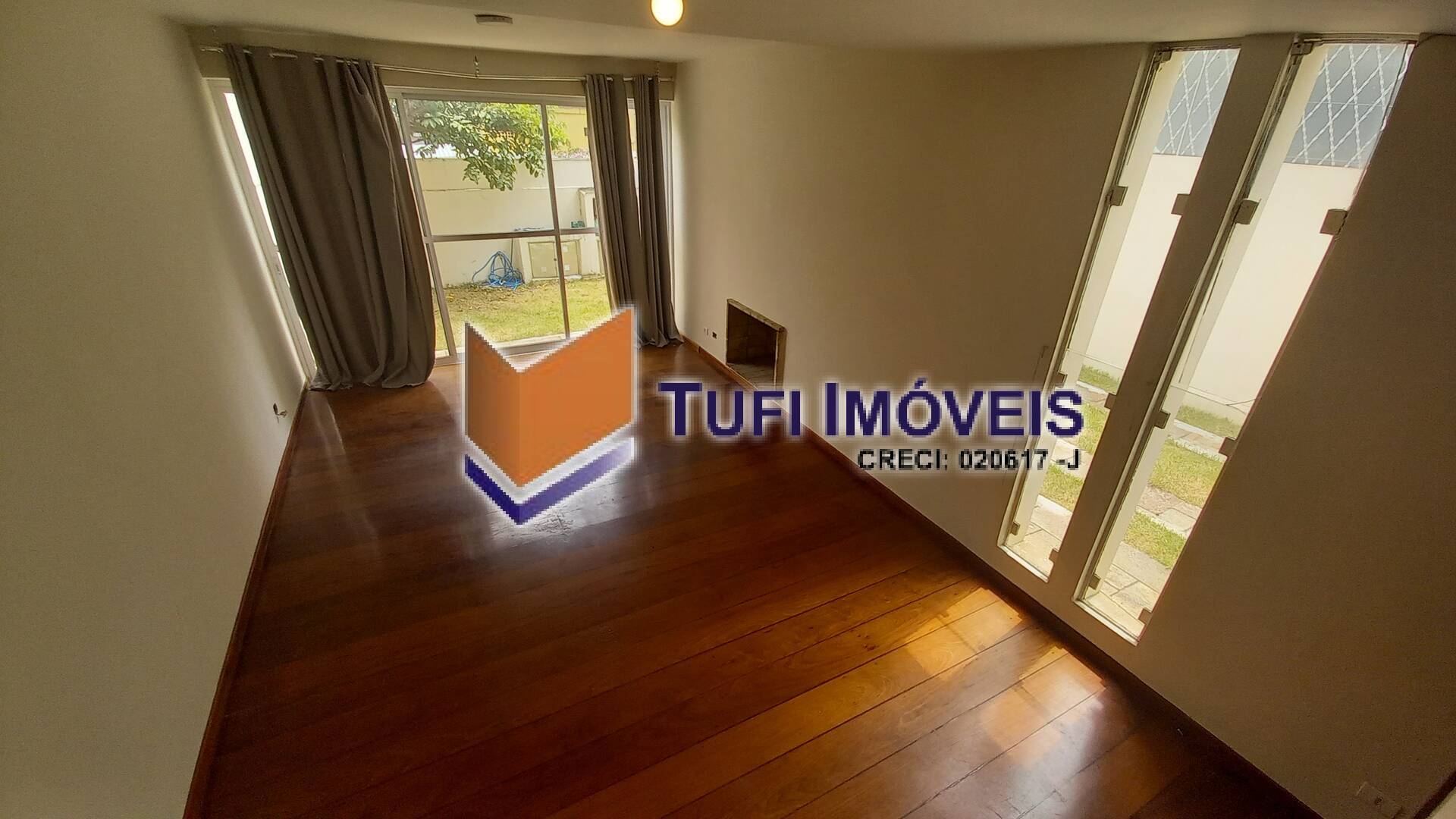 Casa à venda com 3 quartos, 170m² - Foto 1