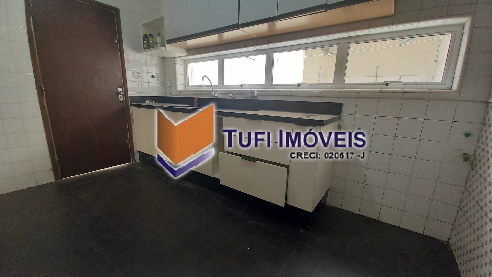 Casa à venda com 3 quartos, 170m² - Foto 26