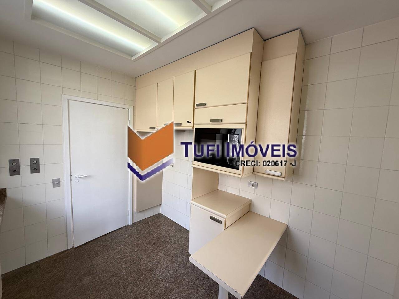 Cobertura à venda e aluguel com 3 quartos, 216m² - Foto 19