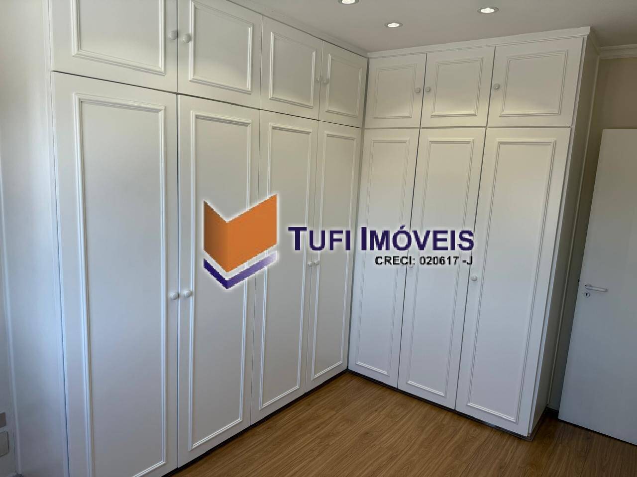 Cobertura à venda e aluguel com 3 quartos, 216m² - Foto 15