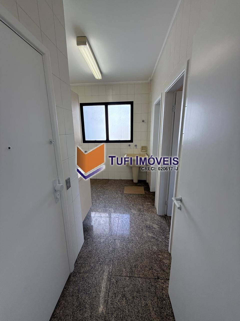 Cobertura à venda e aluguel com 3 quartos, 216m² - Foto 33