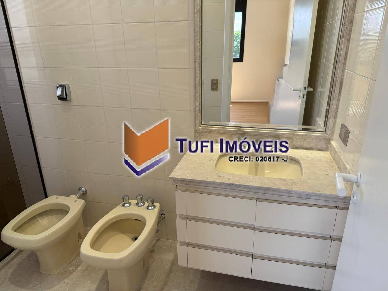 Cobertura à venda e aluguel com 3 quartos, 216m² - Foto 24