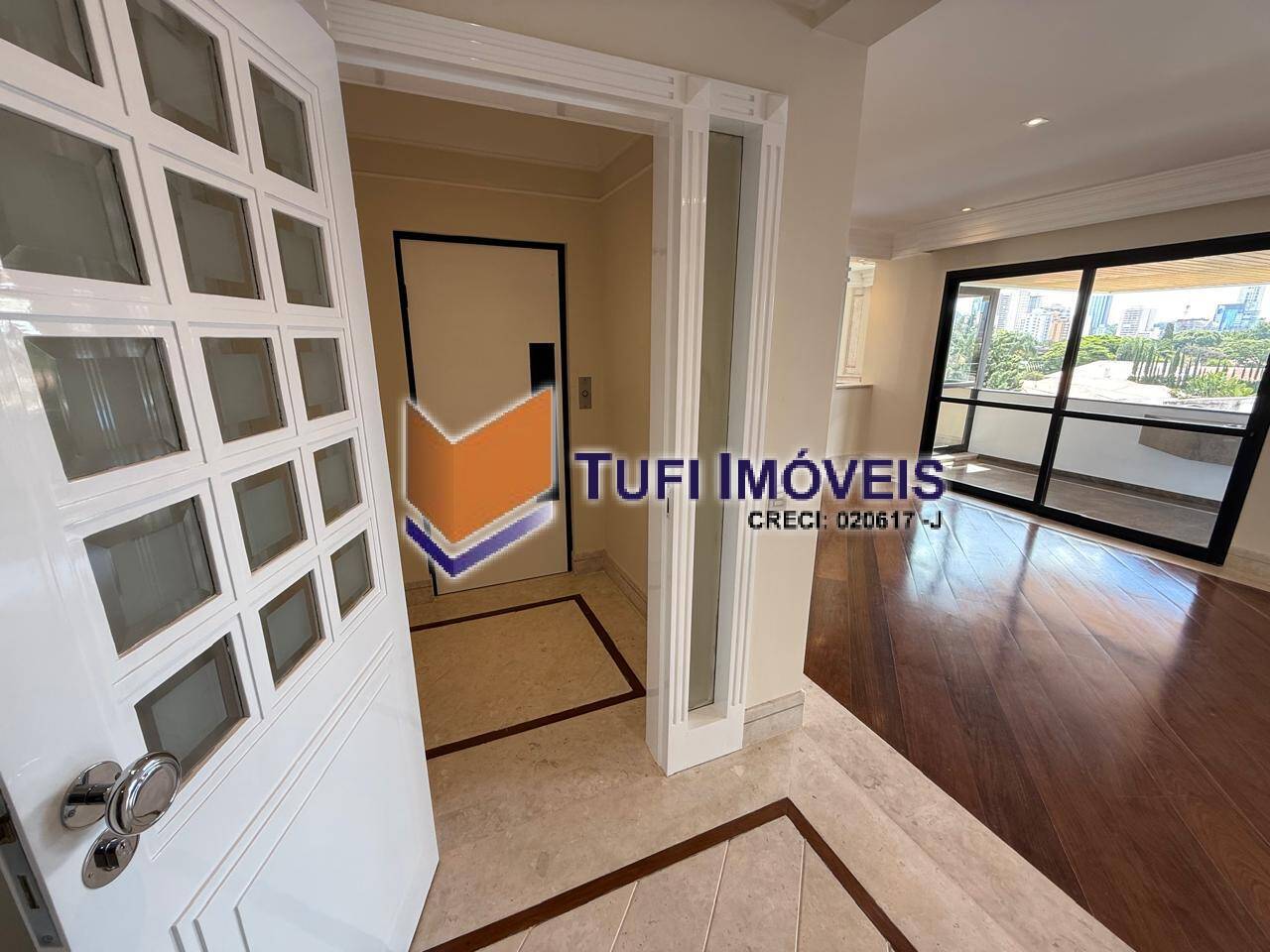 Cobertura à venda e aluguel com 3 quartos, 216m² - Foto 1