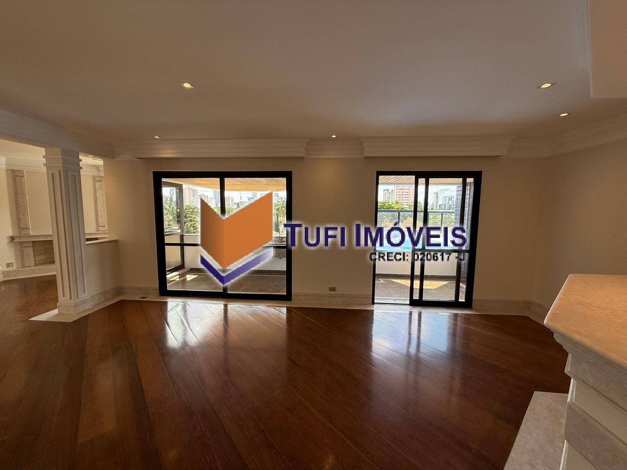 Cobertura à venda e aluguel com 3 quartos, 216m² - Foto 2