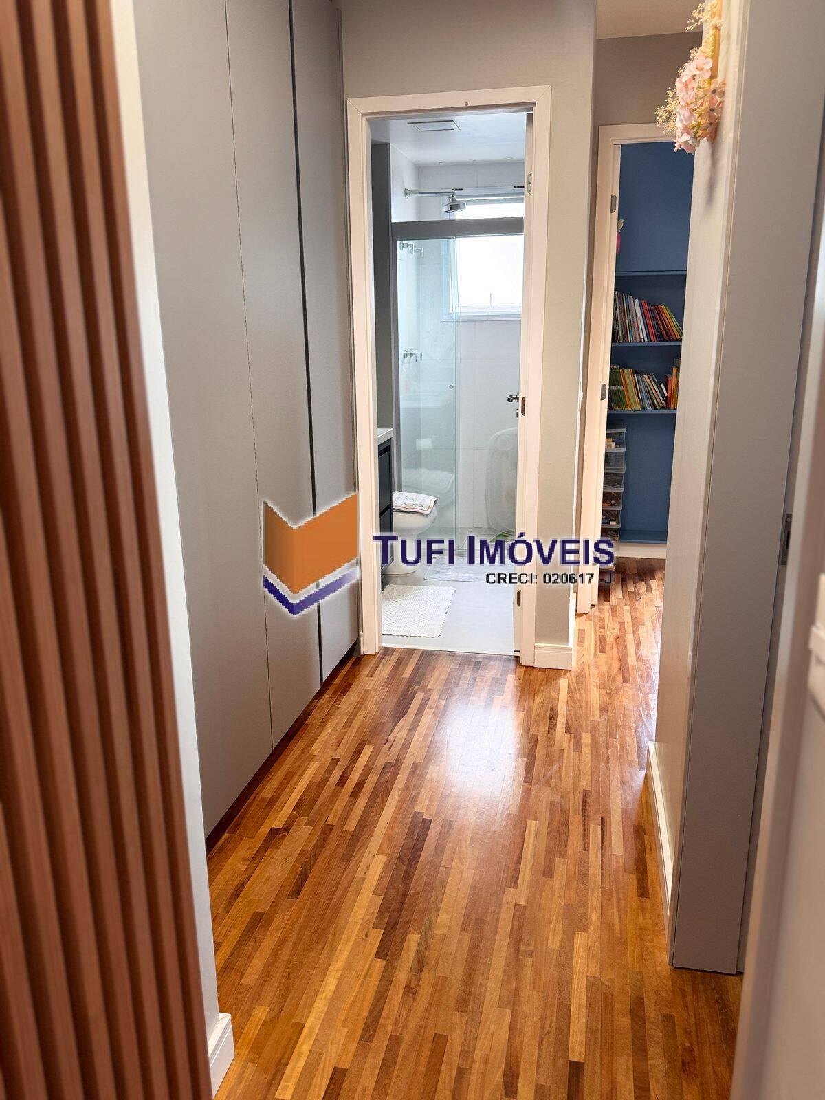 Apartamento para alugar com 3 quartos, 105m² - Foto 16