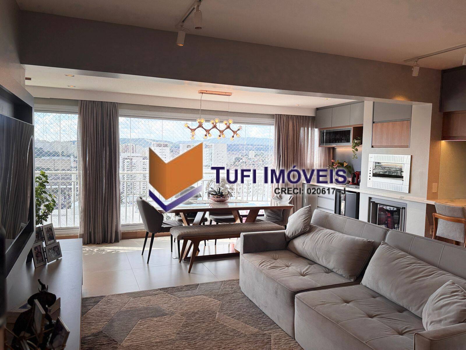 Apartamento para alugar com 3 quartos, 105m² - Foto 2