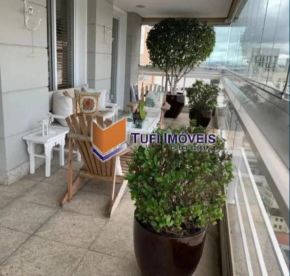 Apartamento, 3 quartos, 275 m² - Foto 2