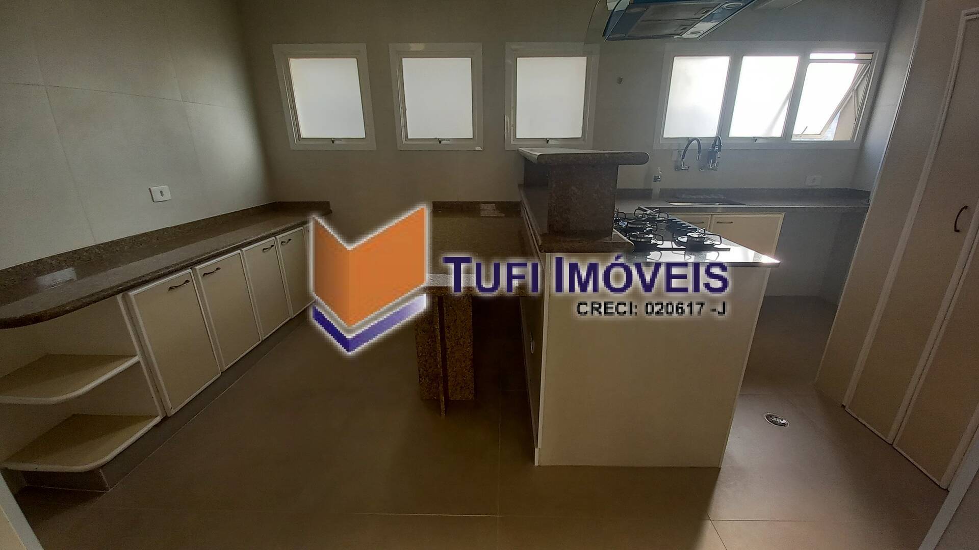 Cobertura à venda com 3 quartos, 205m² - Foto 12