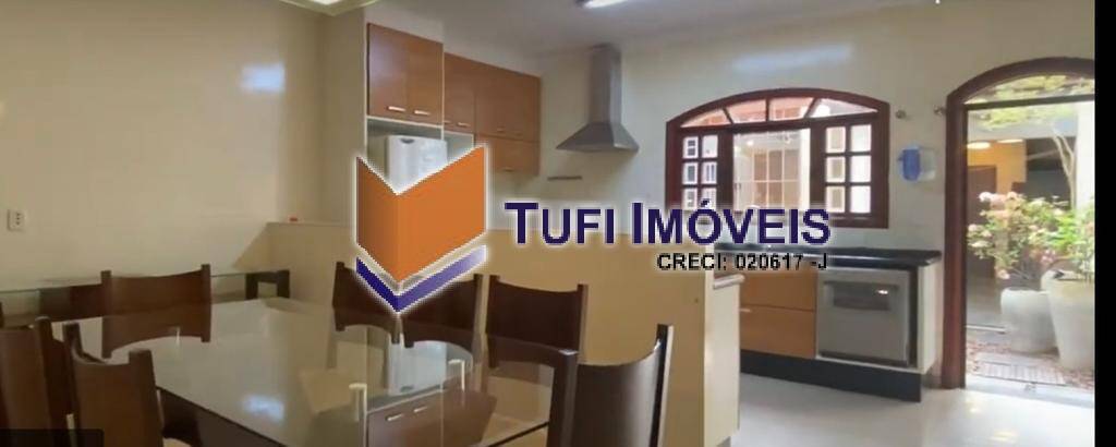 Casa à venda com 2 quartos, 136m² - Foto 8