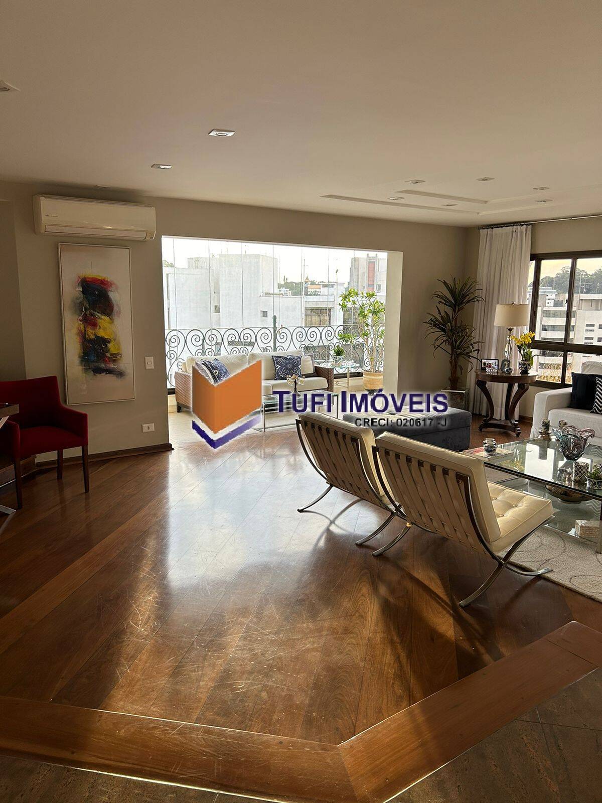 Apartamento à venda com 4 quartos, 290m² - Foto 2