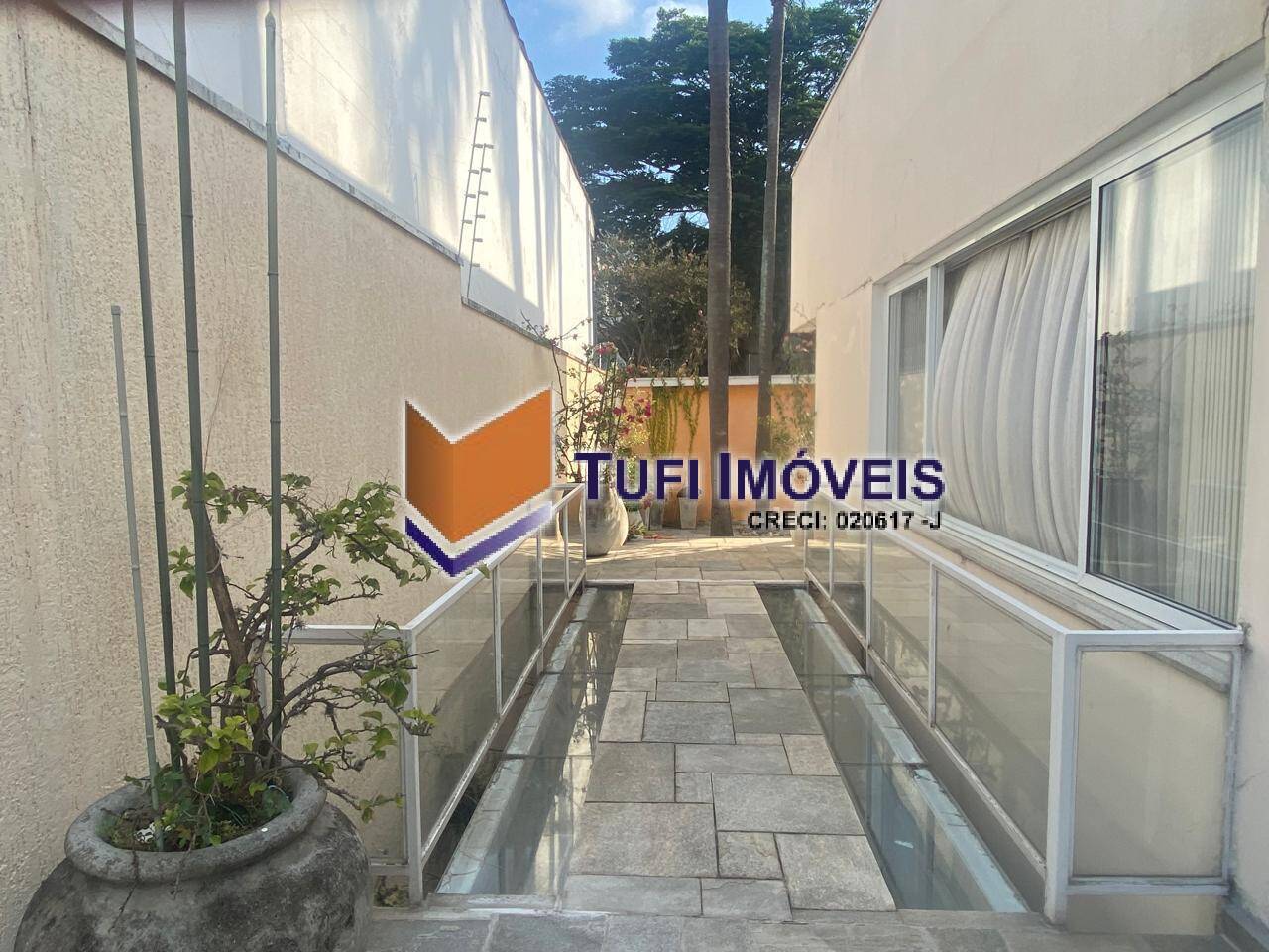 Casa à venda e aluguel com 3 quartos, 682m² - Foto 41