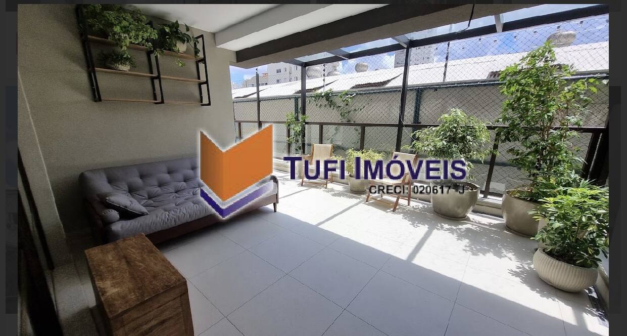 Apartamento à venda com 3 quartos, 154m² - Foto 2